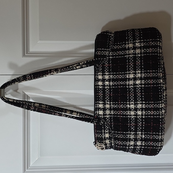 Vera Bradley Handbags - Vera Bradley Tweed East West Bag Purse Limited Edition Black, White, Red